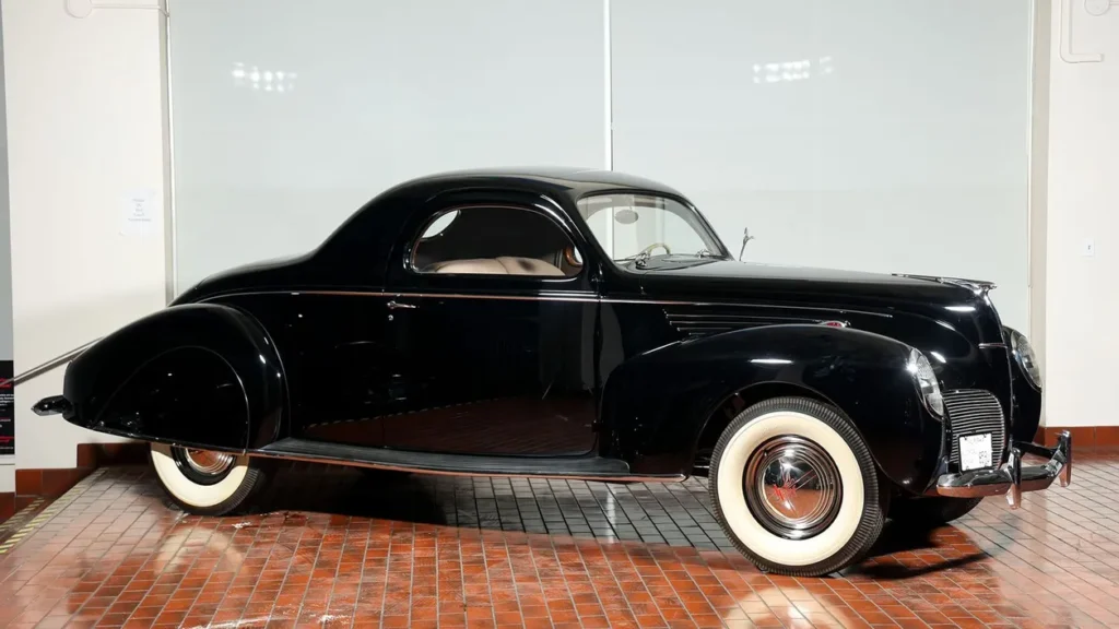 1938 Lincoln-Zephyr Coupe (40351) FI