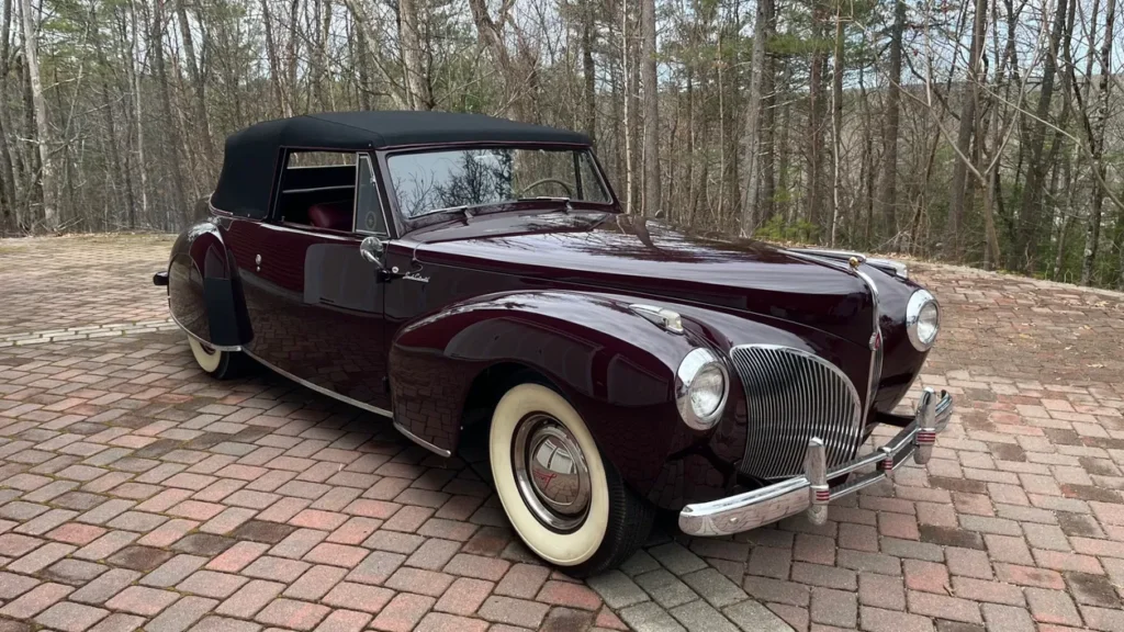 1941 Lincoln Continental Cabriolet (33482) FI