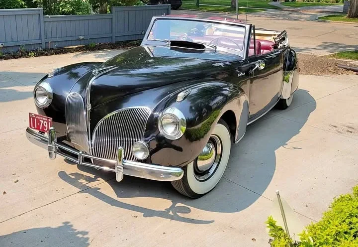 1941 Lincoln Continental Cabriolet (40222) FI