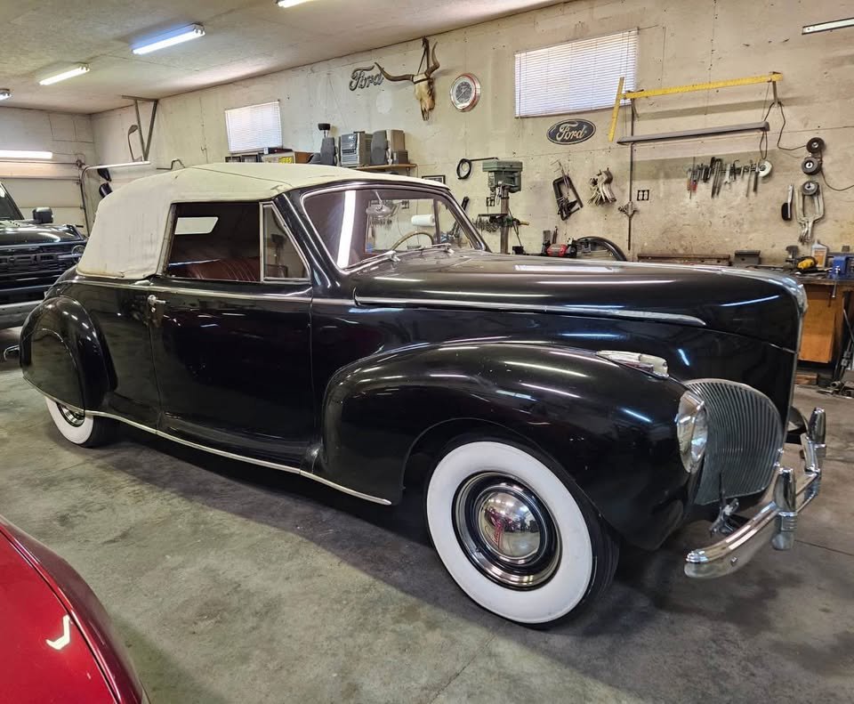 1941 Lincoln-Zephyr Convertible-Coupe (31212) FI