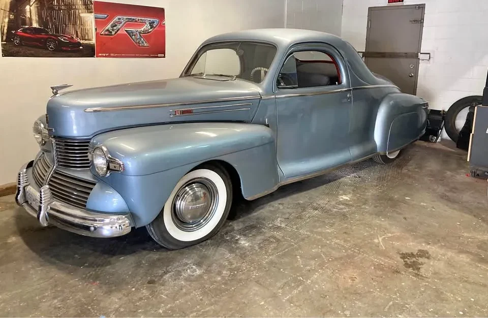 1942 Lincoln-Zephyr Coupe (40232) FI