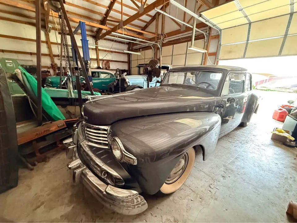1947 Lincoln Continental Coupe (31181) FI