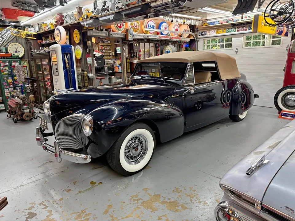1941 Lincoln Continental Cabriolet (49040) FI