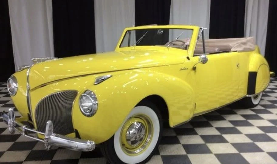1941 Lincoln Continental Cabriolet (50118) FI