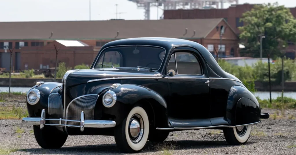 1941 Lincoln-Zephyr Coupe (53240) FI