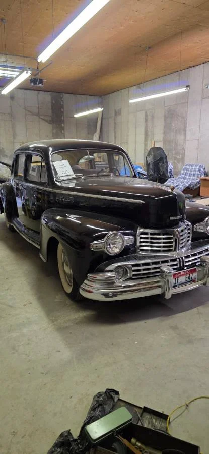1947 Lincoln Sedan (53543) FI